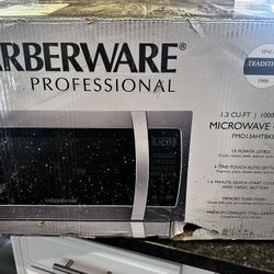 Never Used!! Farberware 1.3 Cubic Foot 1000 Watts Stainless Steel