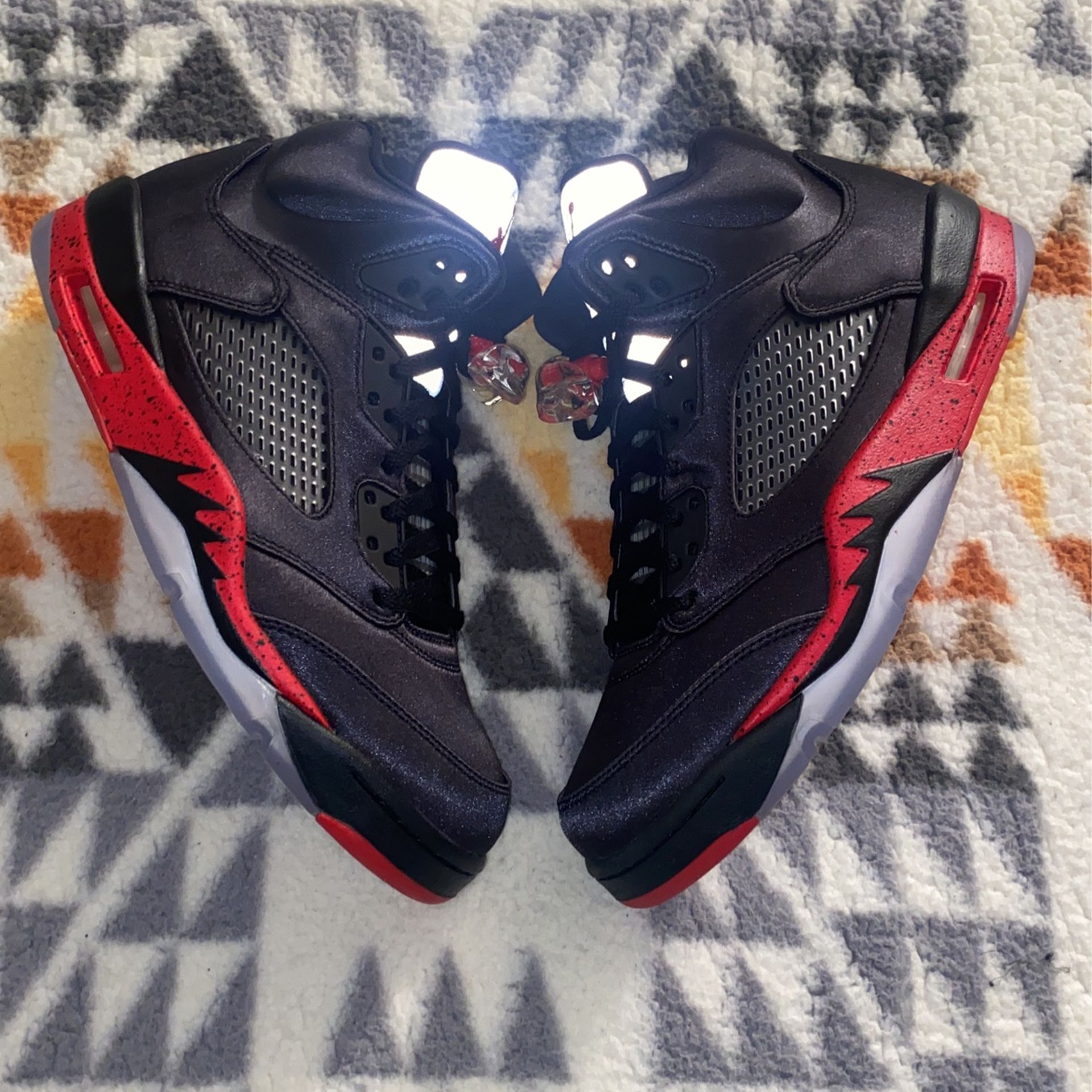 Jordan 5 Stain Bred