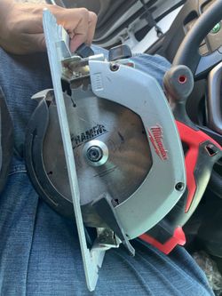 Milwaukee SkillSaw Brushed (tool only)