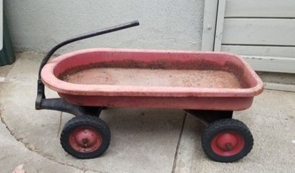 Vintage antique Wagon 