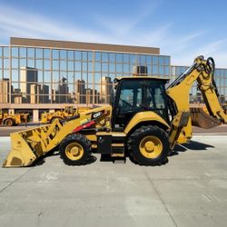 15' Caterpillar 430F2 Loader