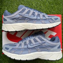 Reebok old-style sneakers