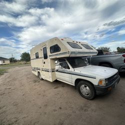 1990 Toyota Rv