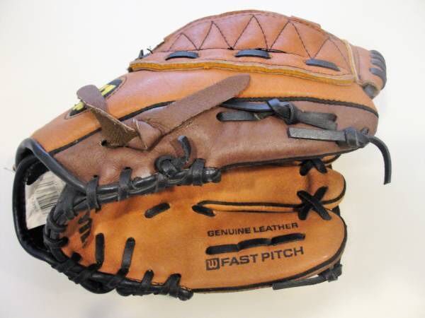 Wilson .. A440 Series .. Leather .. Fast Pitch .. Youth .. Softball Glove in good used condition. To be worn on Left hand. Bristol Boro, Pa. 19007