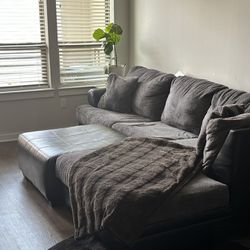 Kumasi 2-piece Sectional w/ Chaise and Ottoman 