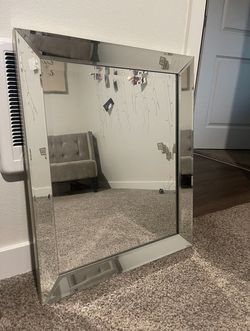 Glam Mirror $20