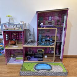 Barbie Dollhouse