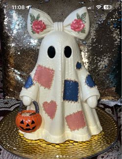 Halloween Ghost Figurine with Pumpkin Basket (lights up)