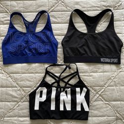Sports bras from Victoria Secret. Size: S/P (3 pcs)
