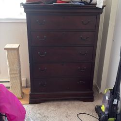 Real Wood (heavy) Dresser 