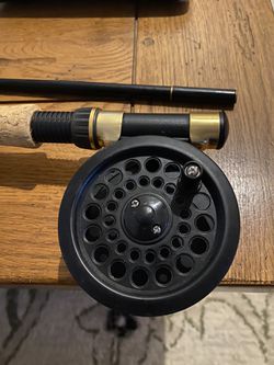 Pflueger Summit / Eagle Claw 9' Fly Rod And Reel for Sale in