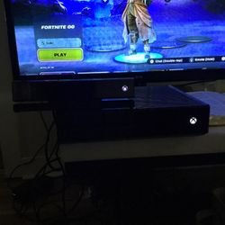 Xbox 1 500gigs With Kinect