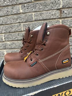 ARIAT WORK BOOTS// COMPOSITE TOE // WATERPROOF// ELECTRICAL HAZARDS// Size 8.5) ONLY 