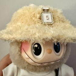 C Brand Perfume Bottle Designer Labubu Bucket Hat Luxury High Fashion Doll Keychain Accessory