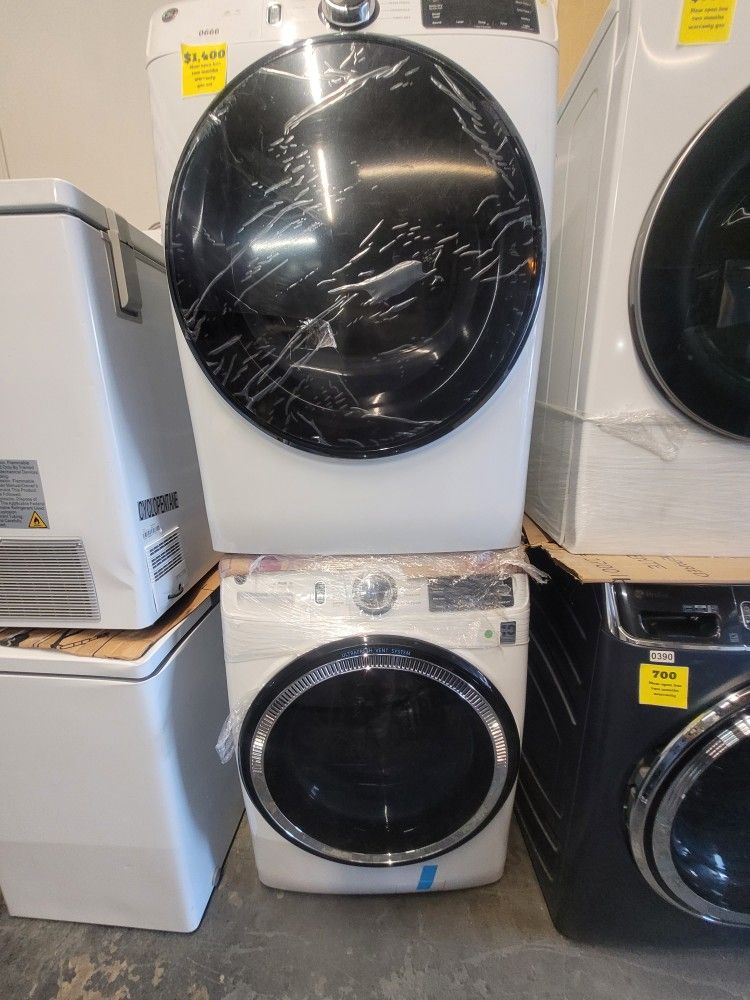GE washer and dryer
