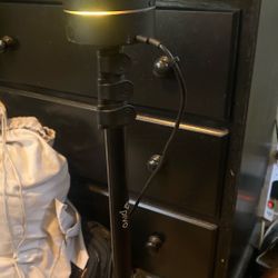 Pivo Tri pod