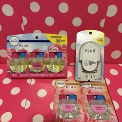 FEBREZE PLUG BUNDLE.