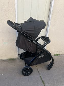 BABY TREND TANGO STROLLER 