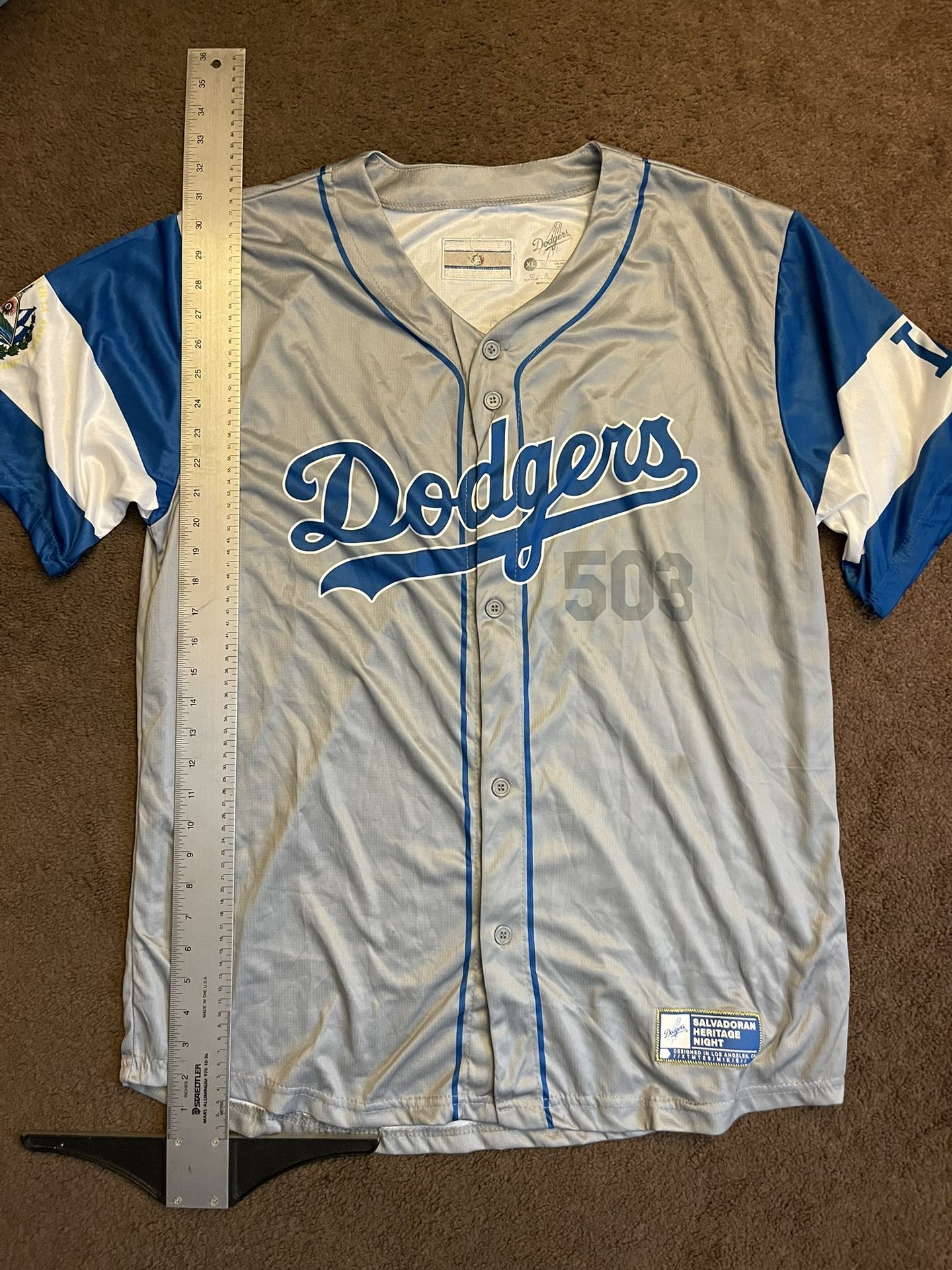 Dodgers Jersey Sz XL World Series Salvadoran