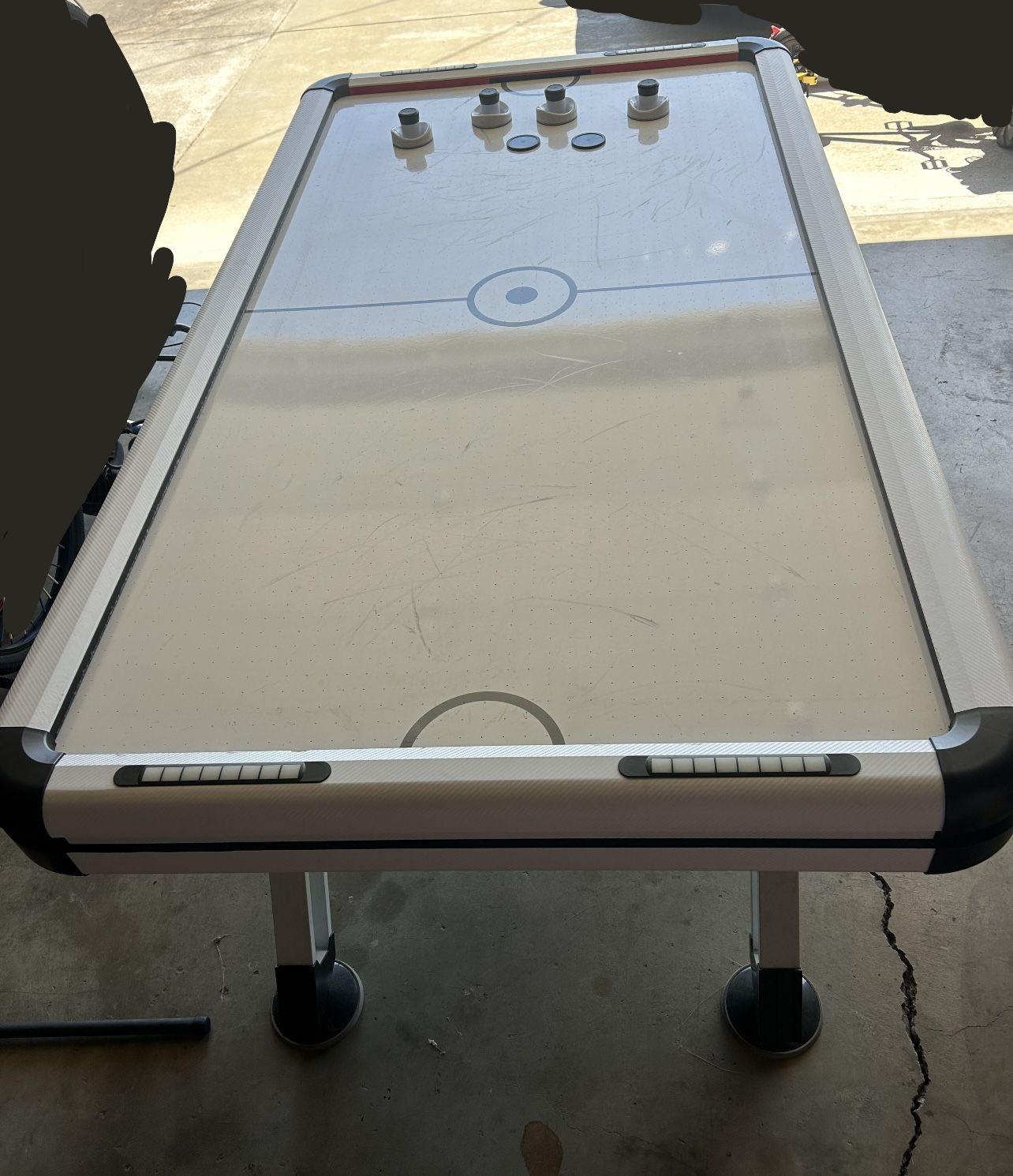 Air Hockey Table