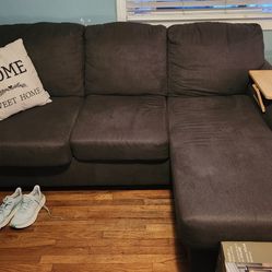 Couch With Chaise