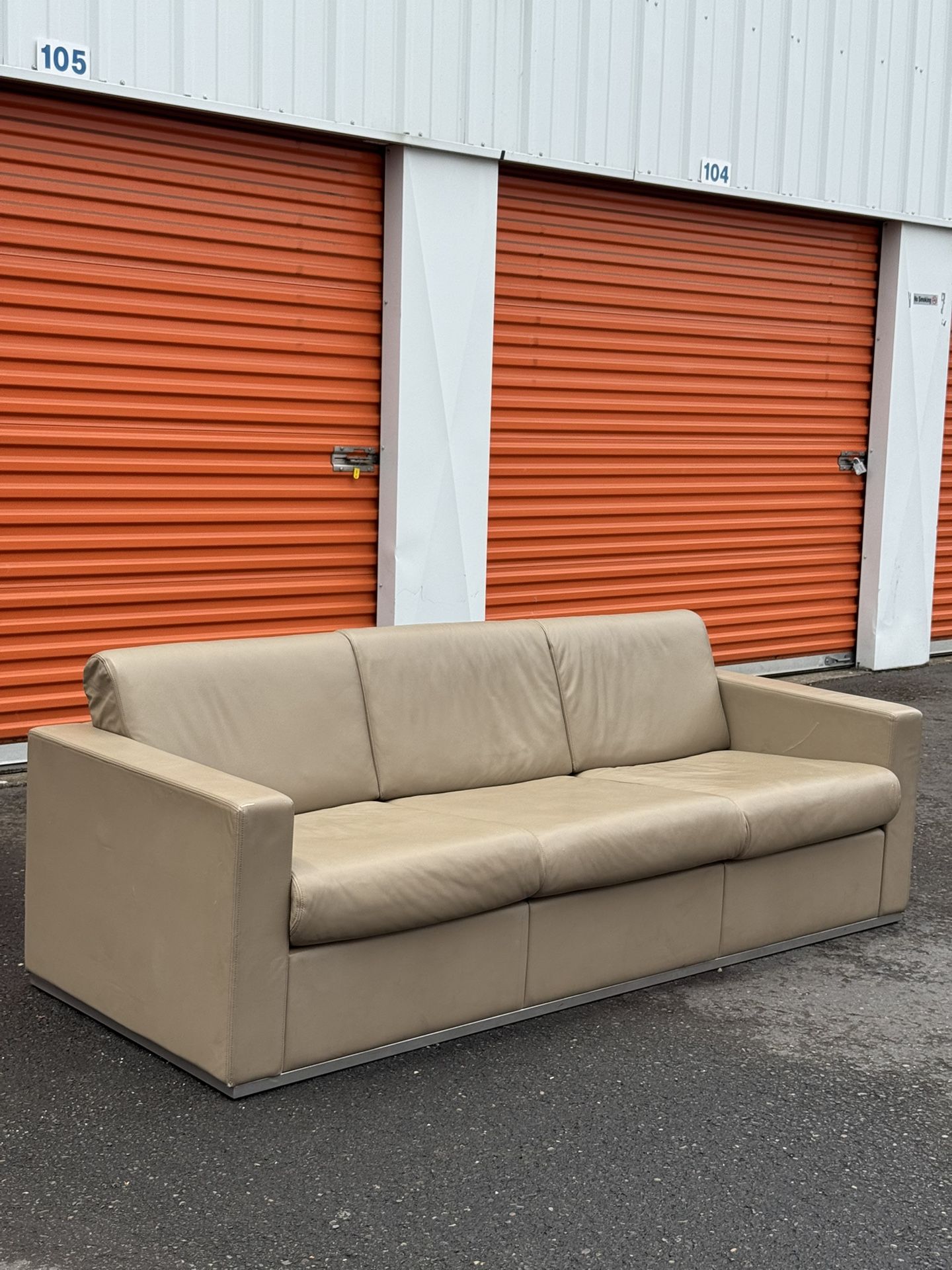 Cream faux leather x metal couch