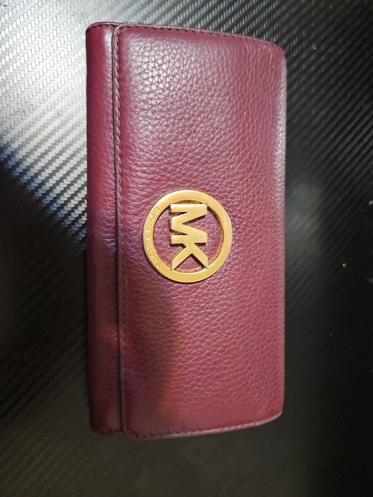 Michael Kors 14 CARD WALLET 