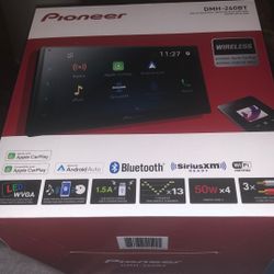 Pioneer DMH-260BTCar Stereo