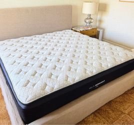 Helix MIDNIGHT LUXE Hybrid (CAL-KING) Mattress - SALE ~80% Off