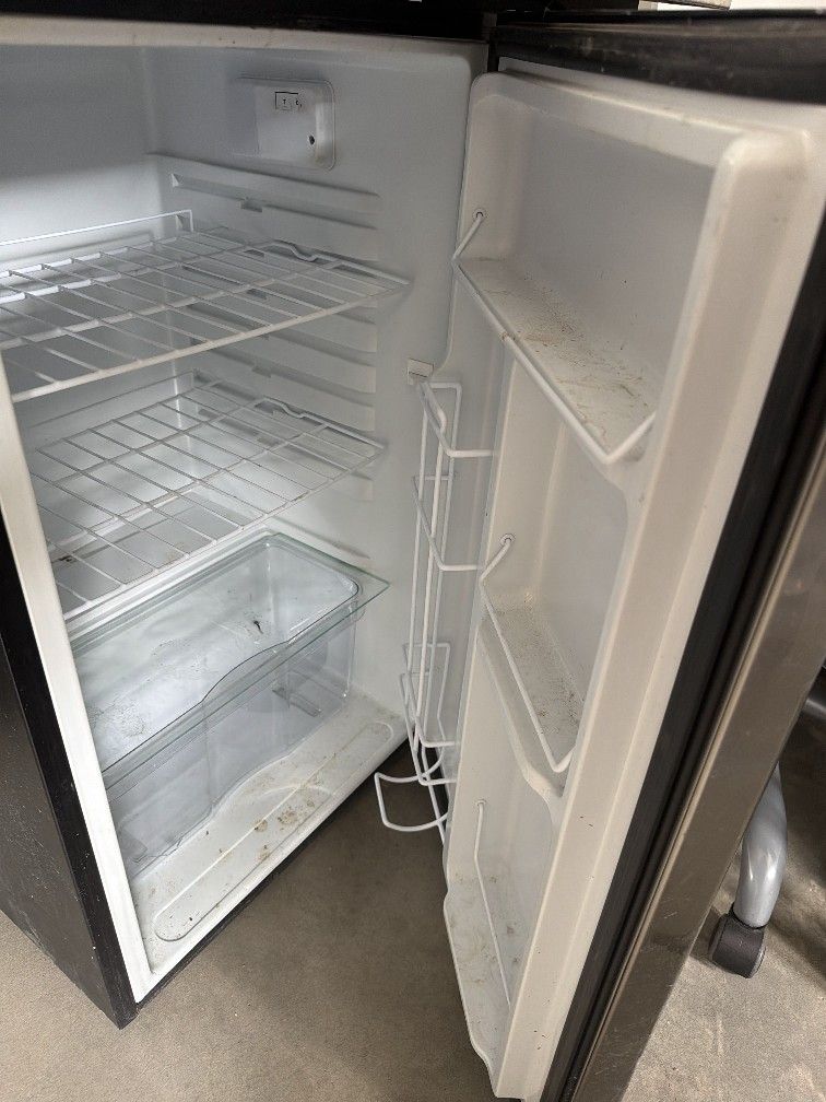 Bull/Ferguson Stainless Steel Mini Fridge