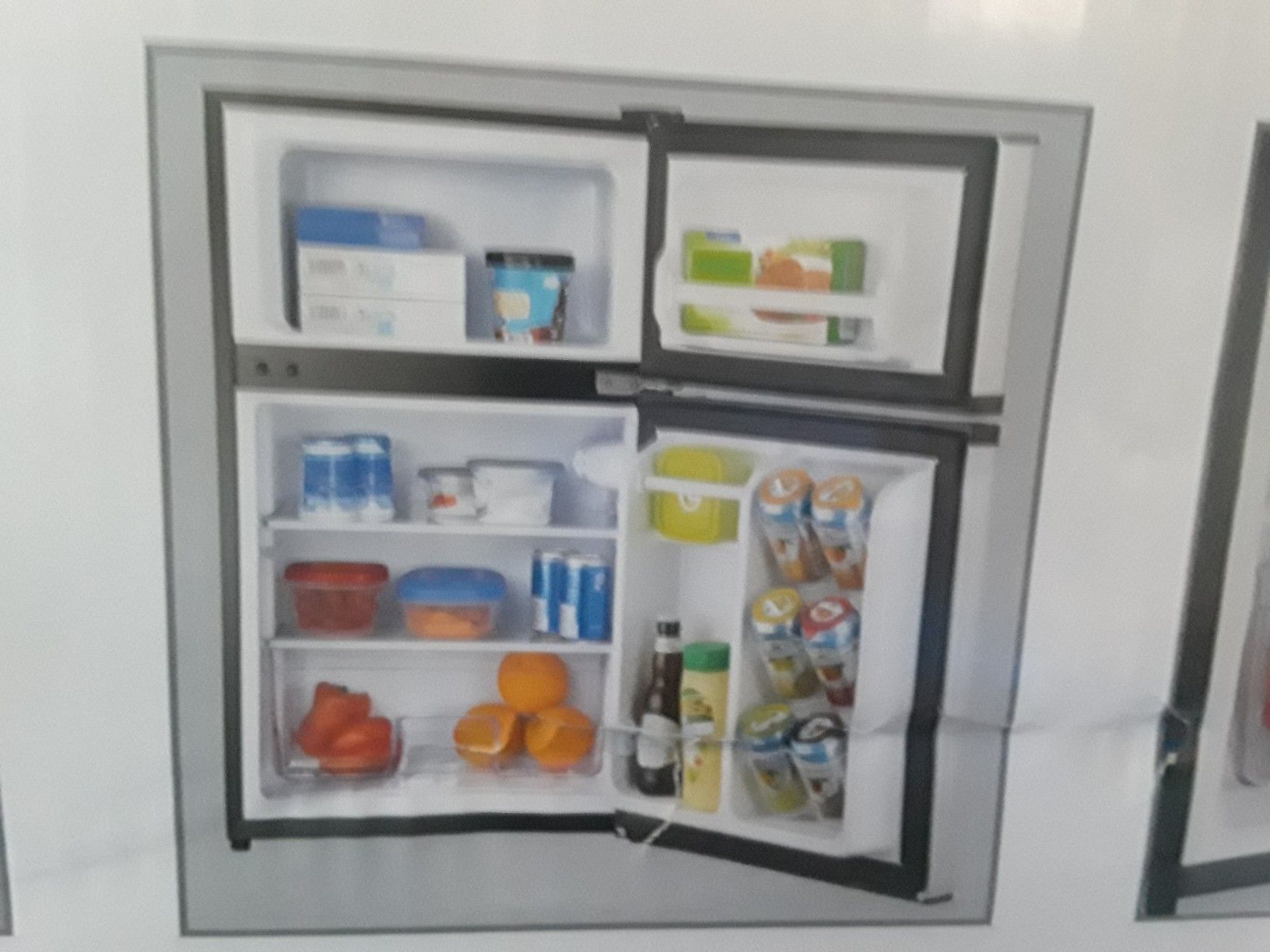 Insignia refrigerator