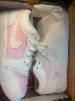 Nike Air Jordan 1 Low Pink White