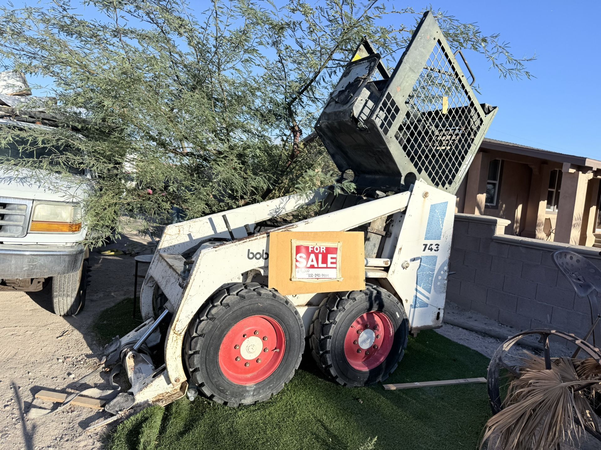 Bobcat 743