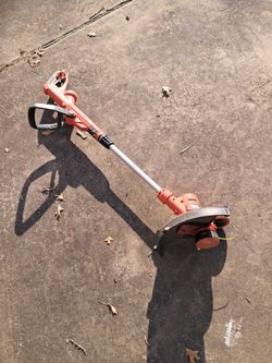 Electric weedeater