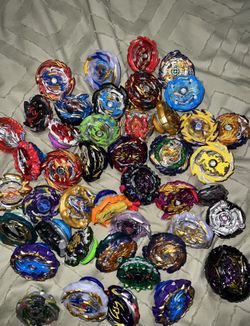 Beyblade burst lot