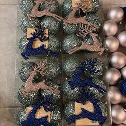 Christmas Decorations 