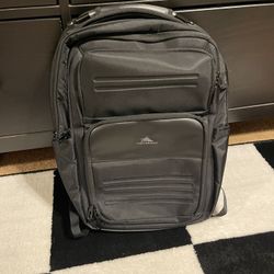 High Sierra Black Business Back Pack Commuter Computer Laptop Bag USB Pass Through