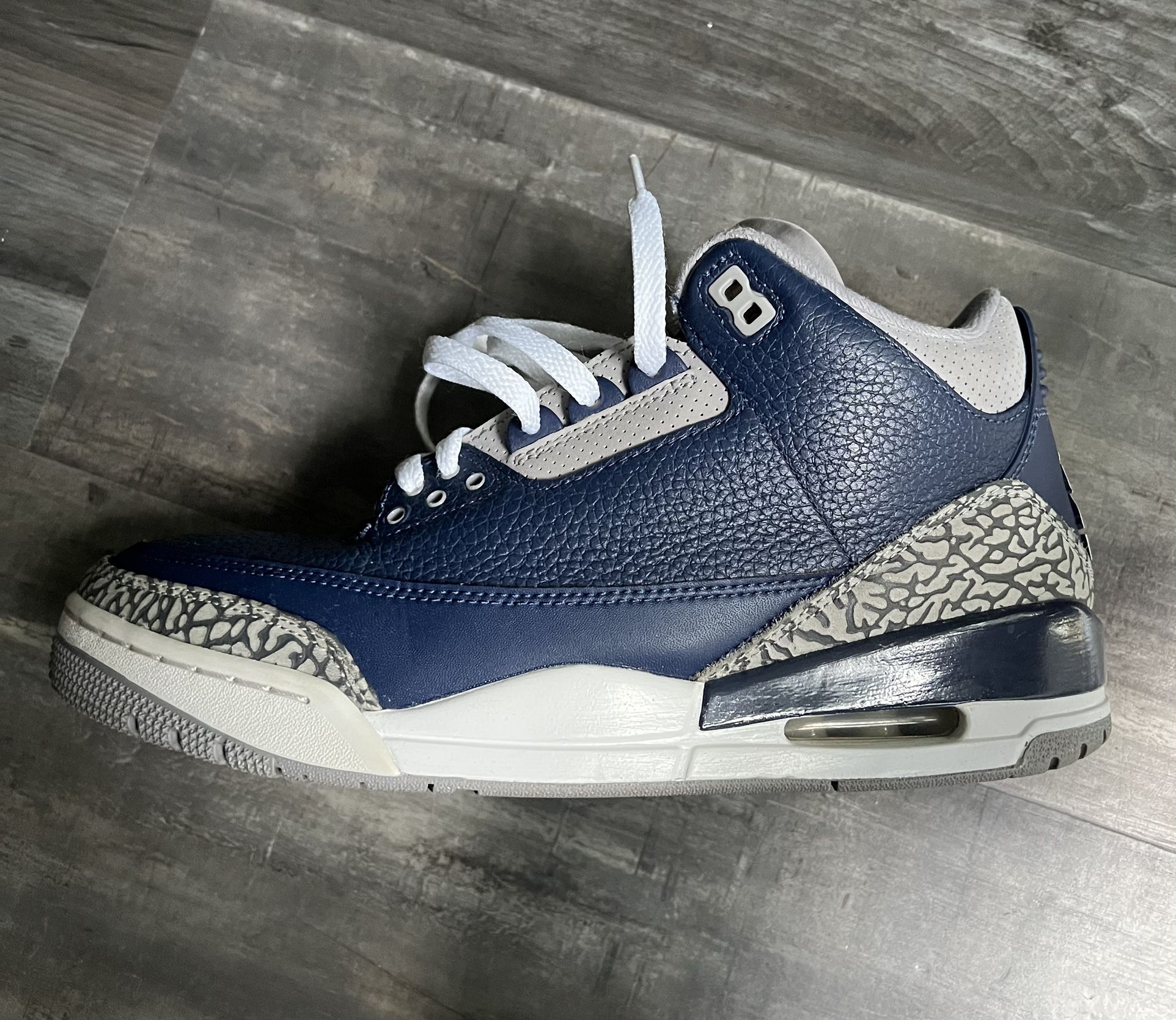 Nike Air Jordan Retro 3 Georgetown Size 9.5