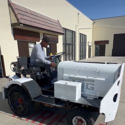 Tug Tractor Works Great 