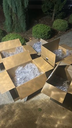 Free boxes 📦