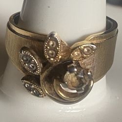 Vintage 18KT HGE Clear Crystal with Leaves Ring, Gold Plating Clear Rhinestones Ring, MidCentury Signed Estate Jewelry, Gift for Her Size 7