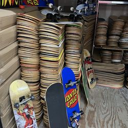 Skateboard decks cruiser completes tools