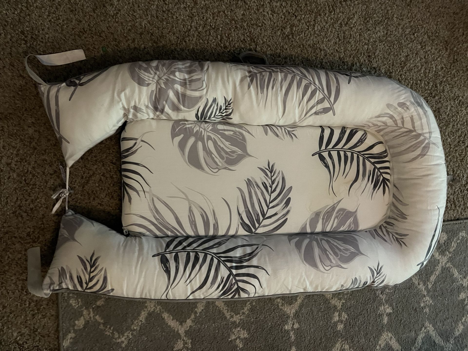 Travel Bassinet