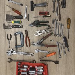Mixed Tool Lot – Wrenches, Sockets, Pliers, Screwdrivers & More