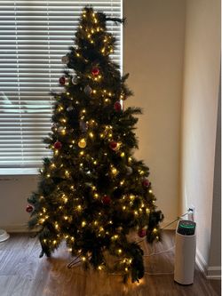 7ft reusable Christmas tree