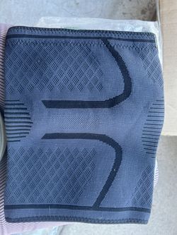 KNEE SLEEVE COMFORT & SUPPORT ALL DAY