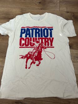 Large PATRIOT COUNTRY T-SHIRT
