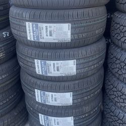 215/55/17 Kuhmo Brand New 