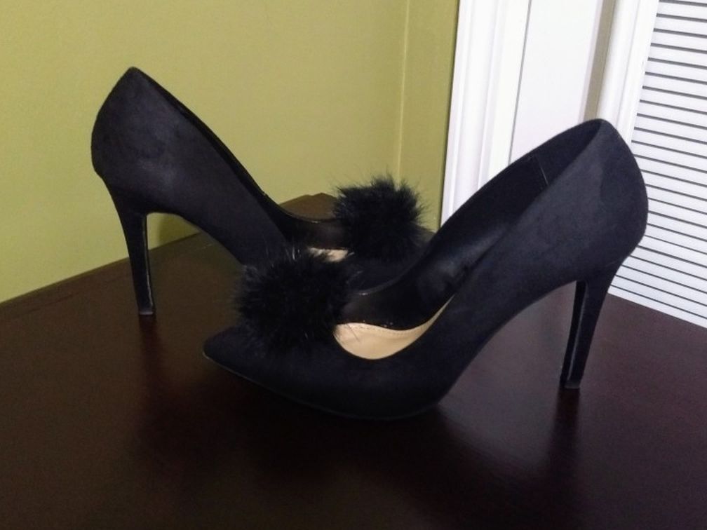 POM POM PUMPS SZ 8