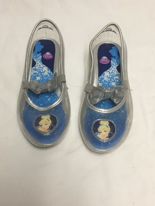 Cinderella size 9